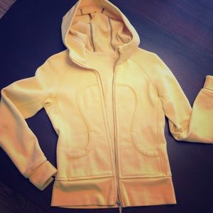Lululemon yellow scuba hoodie size 4